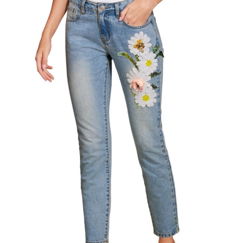 3-D daisy crop jeans
